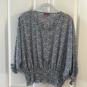 Vince Camuto top